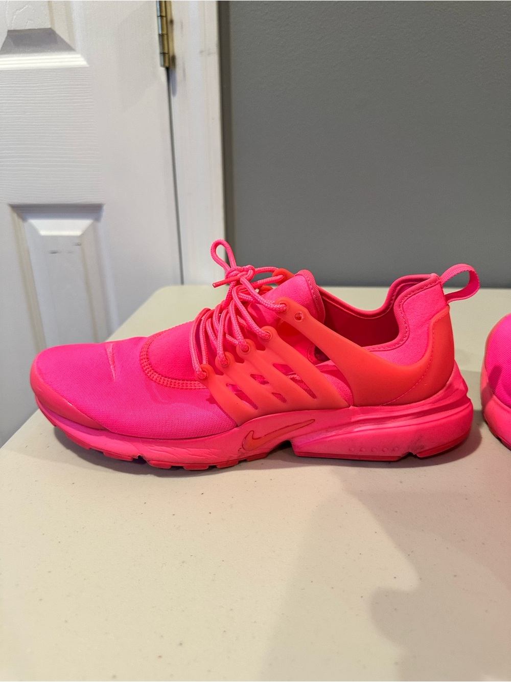 Nike Air Presto Triple Pink (Women's) Sneakers - Picture 7 of 12